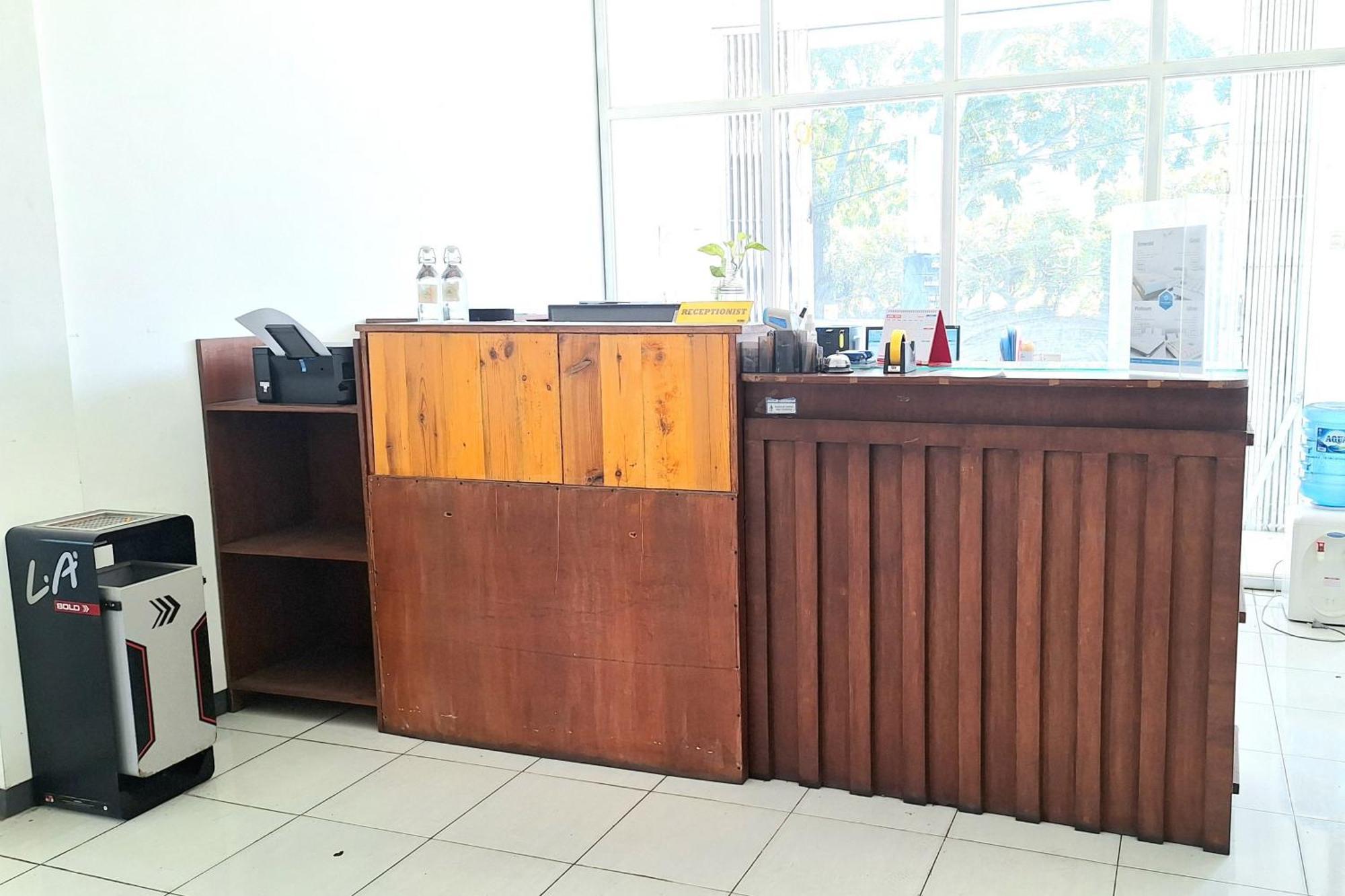 Urbanview The Halona Near Jatim Park 4 2* Malang
